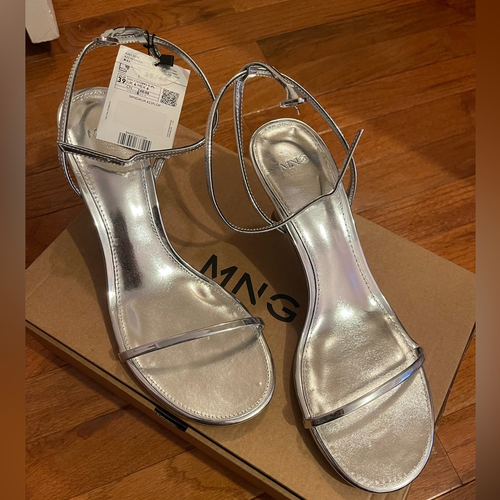 Mango sandals size 39. Brand New with Box